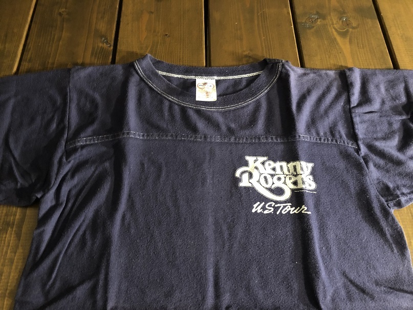 美品★1982s　ヴィンテージ　ANVIL　米国製 (MADE IN USA)　ケニーロジャース　US. TOUR　フットボール　Tシャツ【L】★カントリー_画像1