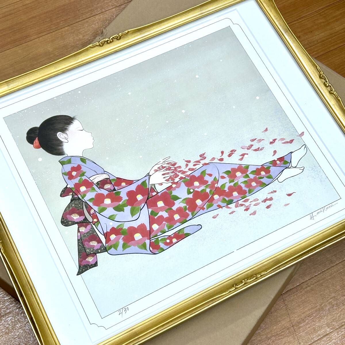 TS013# young lady . three ...( three country ..) lithograph 2/30 amount length some 59cm width some 73cm thickness approximately 7cm limitation kimono flower work of art picture Japan 