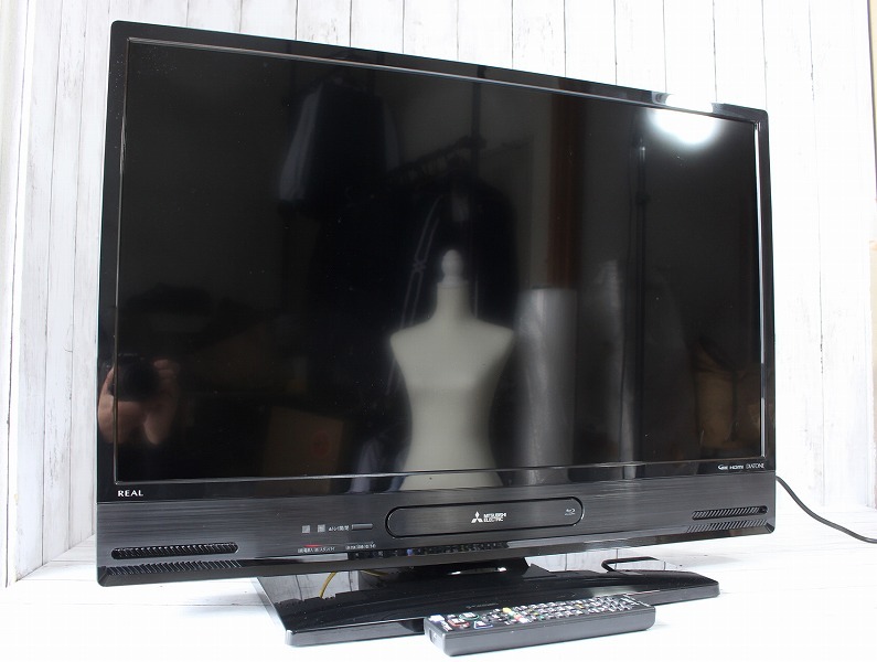 即決・美品】三菱 32V型液晶テレビ REAL リアル LCD-V32BHR11