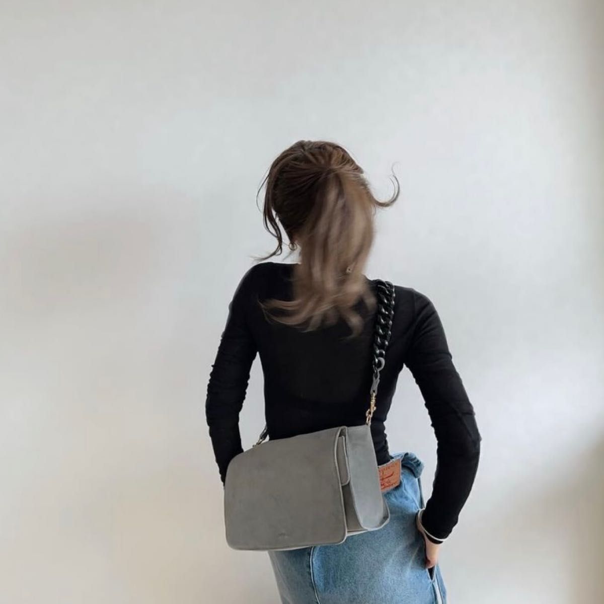 新品未使用 chiiiibag Sude Chain Shoulder / スエード チェーン 新品未使用 chiiiibag Sude Chain Shoulder / スエード チェーン