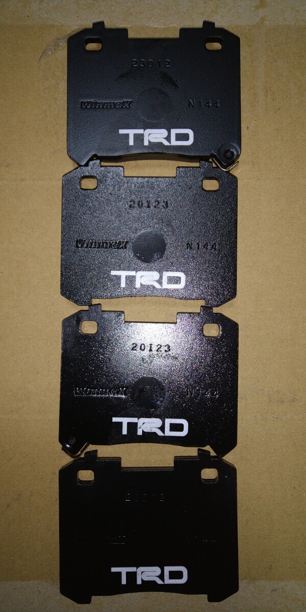 【未使用品】ブレーキパッド 1台分 トヨタ 86 zn6 後期 TRD モノブロックブレーキキット MS220-18004 フロント4POT リア2POTの画像2