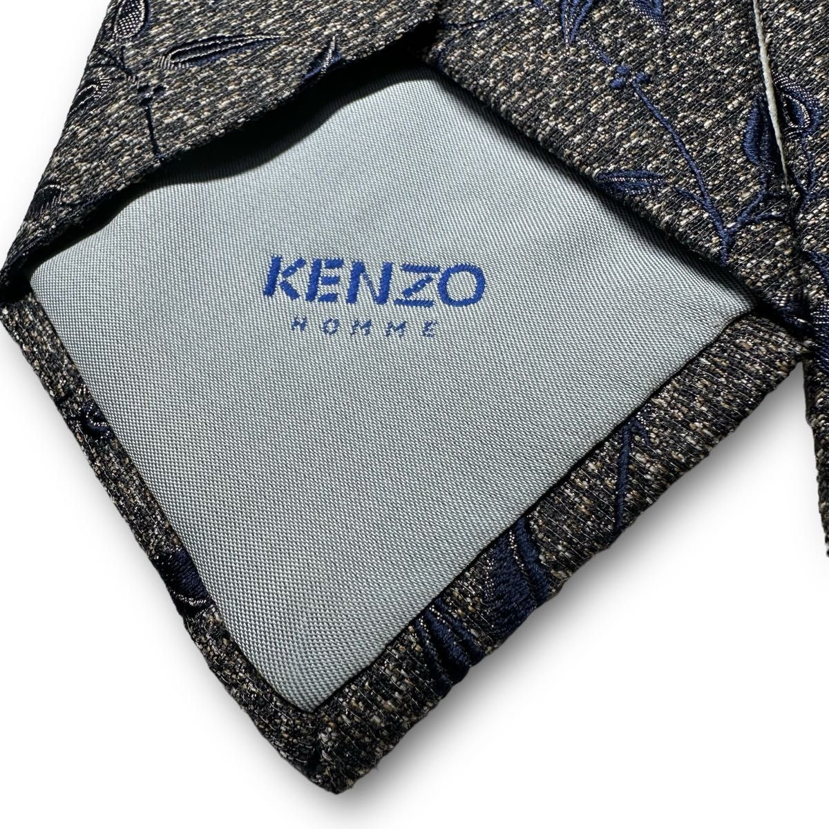 【新品】ケンゾー　KENZO 植物　ボタニカル柄　高級ウール・シルク混ネクタイ　イタリア製