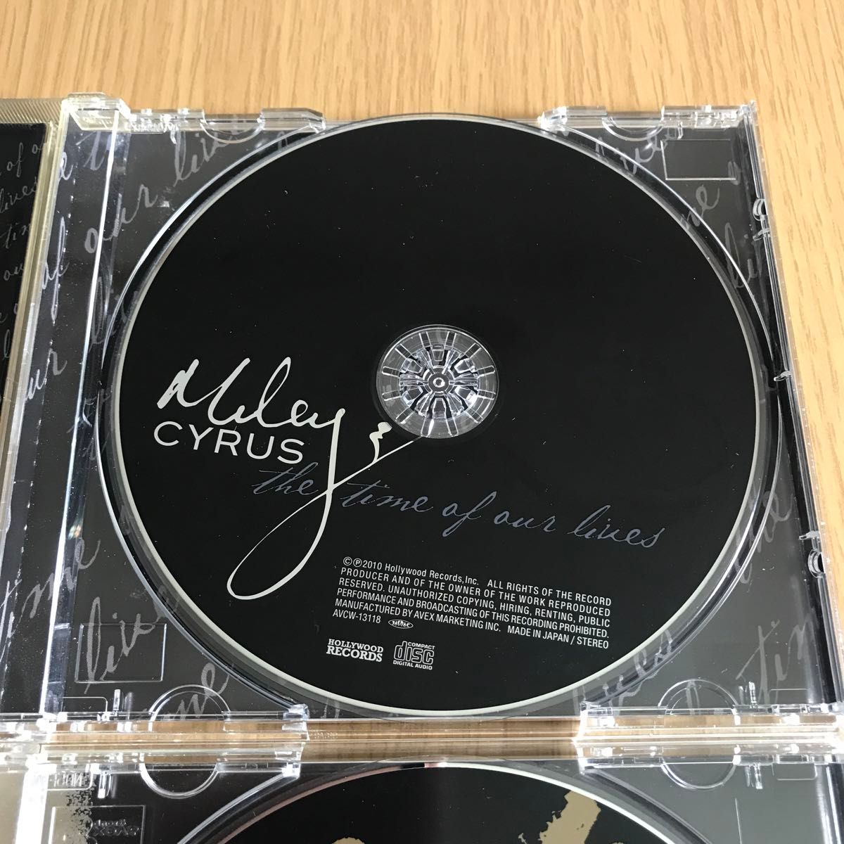 マイリー・サイラス 国内盤CD 2枚セット