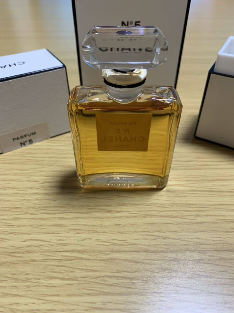 未使用 CHANEL シャネル 香水 N°5 PARFUM パルファム 28ml 保管品 送料無料の画像2