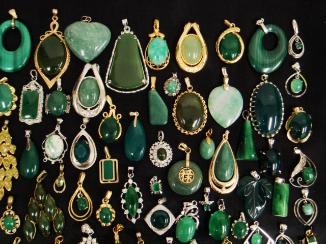  gorgeous!! large amount!!..* green stone series pendant * charm 126 point set!!K18×2*K14*SV etc. stamp 17 point * large grain * taking to coil * square * sculpture *.* circle sphere etc. 