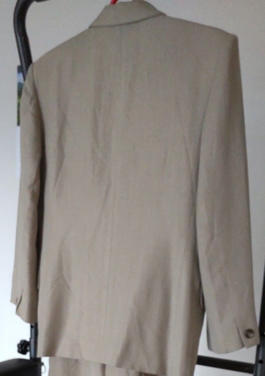 オンワード樫山 スーツ テーラード ジャケット スカート セットアップ 春物 ウール混 ベージュ レディース 9号 ONWARD