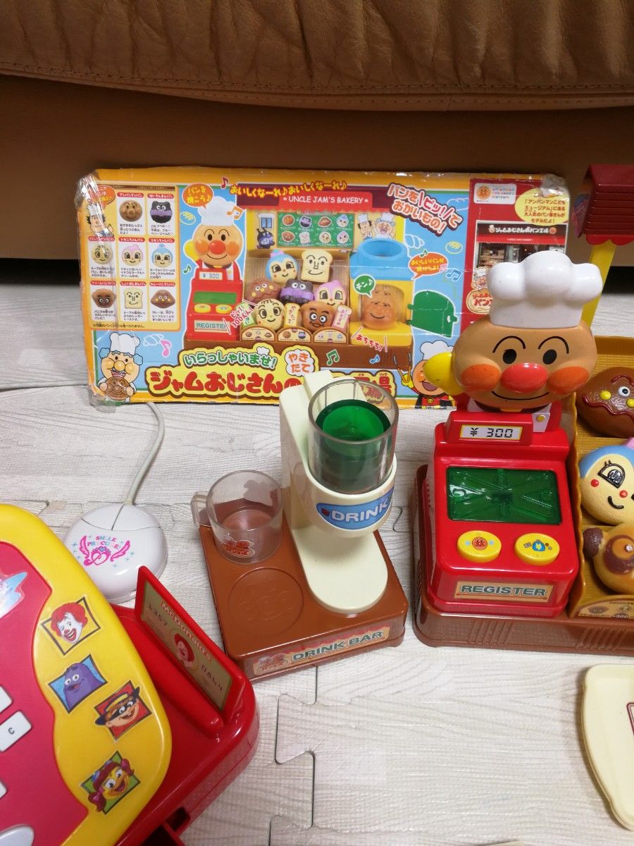 ☆ジャムおじさんのパン工場（アンパンマンTOY)＋マクドナルドレジスター＋ままごとセット☆★