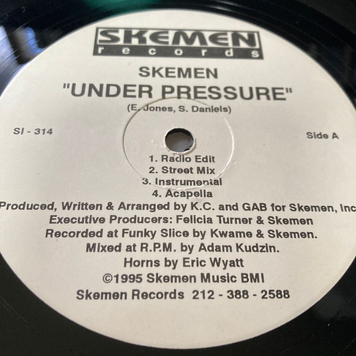 SKEMEN / Under Pressure - Size Em Up Play Em 90's UNDERGROUND HIPHOP 12inch Single Rare Vinyl アングラ 自主盤 1995年の画像3
