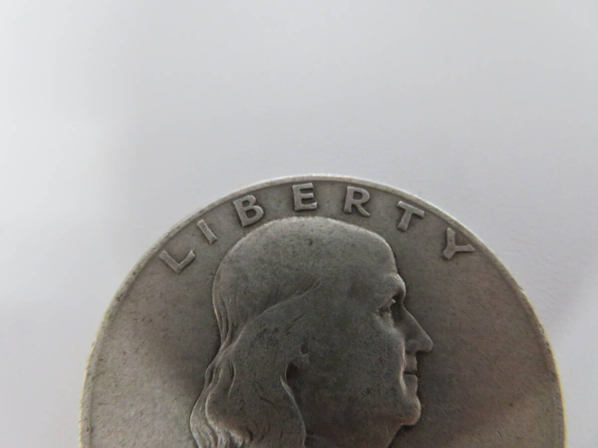 アメリカ ハーフダラー銀貨 LIBERTY IN GOD WE TRUST 1949年 約12.4g シルバーコイン 外国銭 硬貨 リバティーコイン 激安1円スタートの画像2