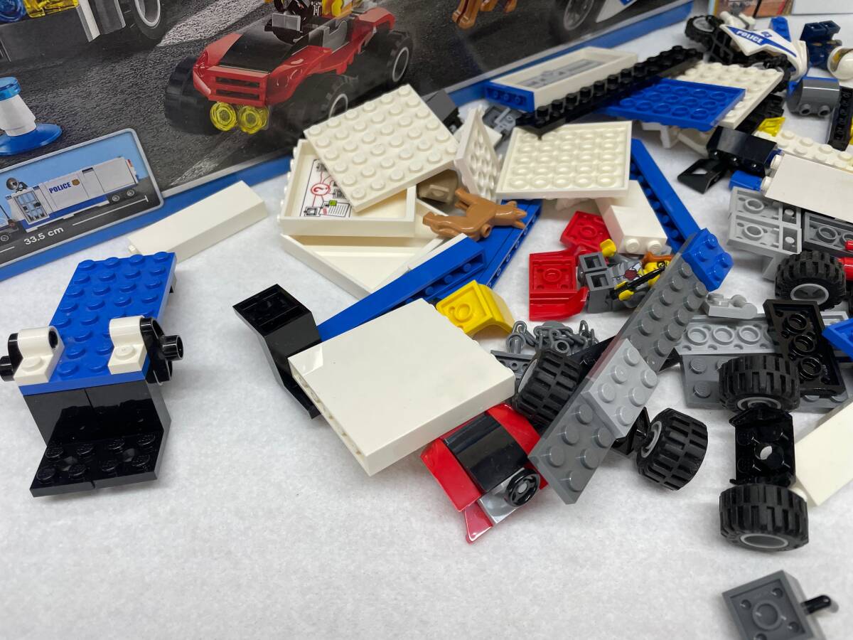 #1440 LEGO/レゴ シティ 60139 ポリストラック司令本部 パーツ揃未確認 ジャンク品_画像2