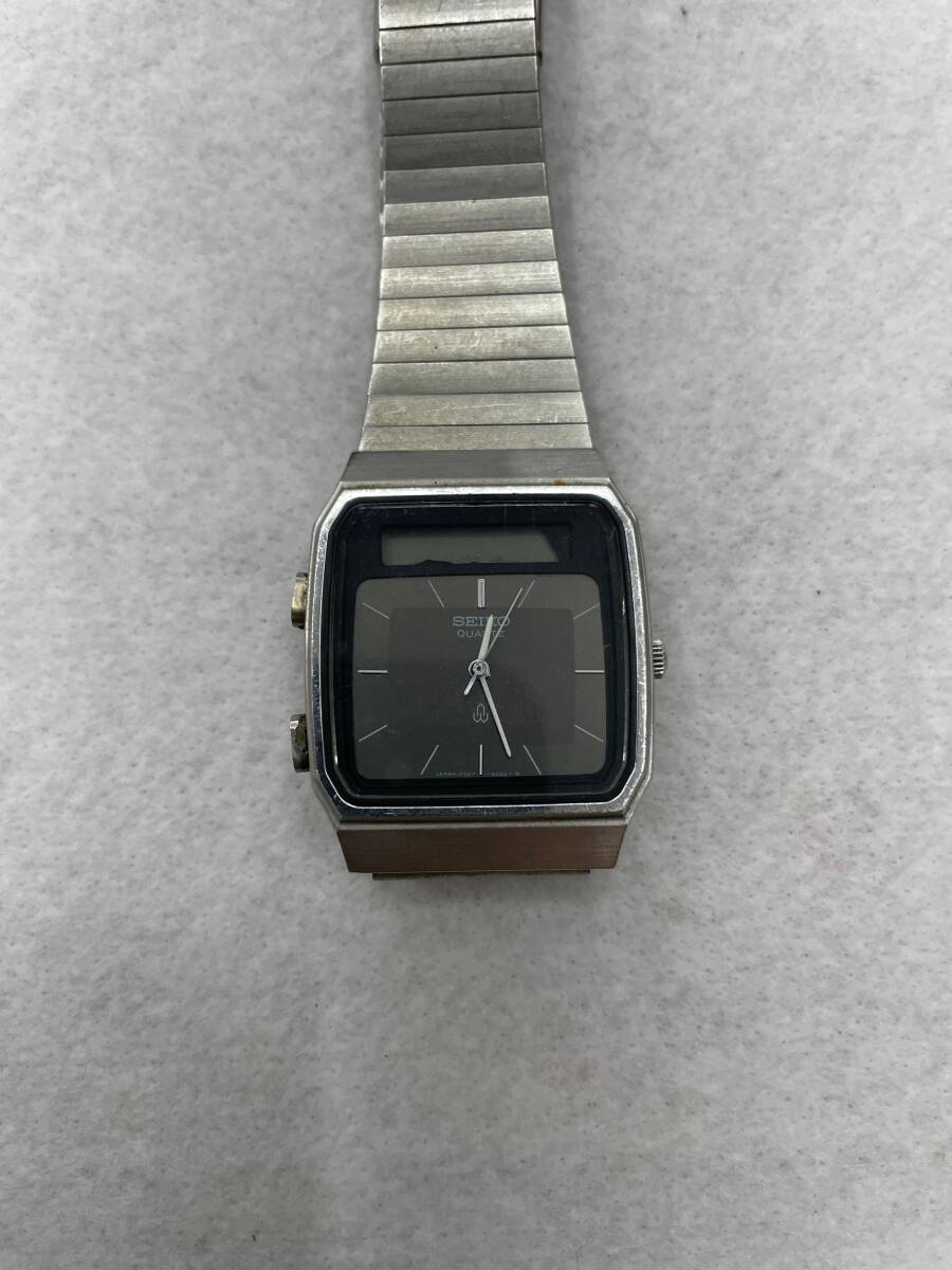 #1374 SEIKO/セイコー H357-5000 腕時計 QZ デジアナ 3針 ジャンク品の画像2