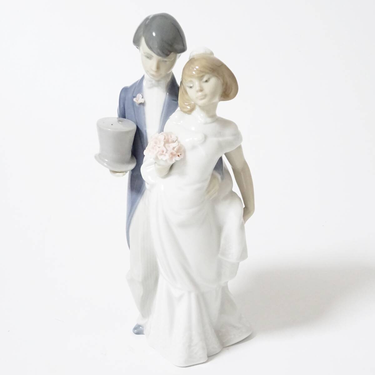 LLADRO リヤドロ 6164/祝福の鐘の音 フィギュリン 陶器人形 箱付【80サイズ/同梱不可/大阪商品】【2544576/211/mrrz】_画像2