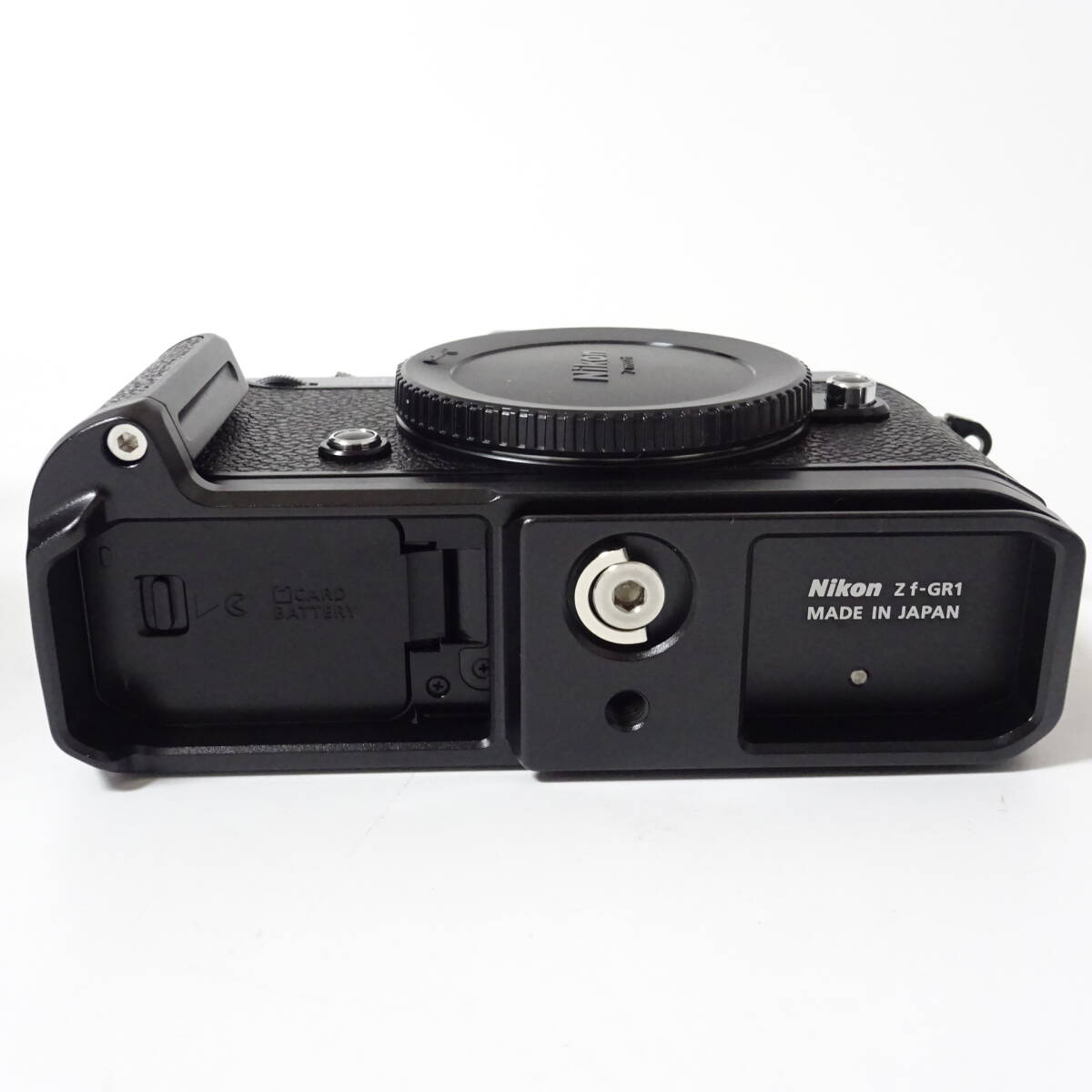Nikon ニコン Zf ボディ/40mm 1:2 SEレンズセット 通電確認済【80サイズ/同梱不可/大阪商品】【2528653/194/mrrz】の画像8