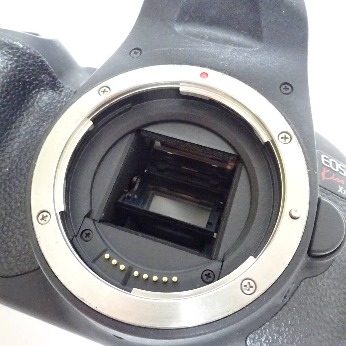 Canon EOS kiss X7i デジタル一眼カメラ 通電確認済み 【80サイズ/同梱不可/大阪商品】【2549721/079/mrrz】_画像3