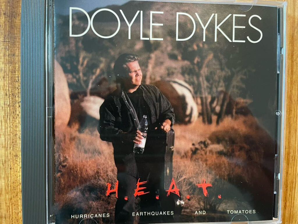 CD DOYLE DYKES / H.E.A.T.の画像1
