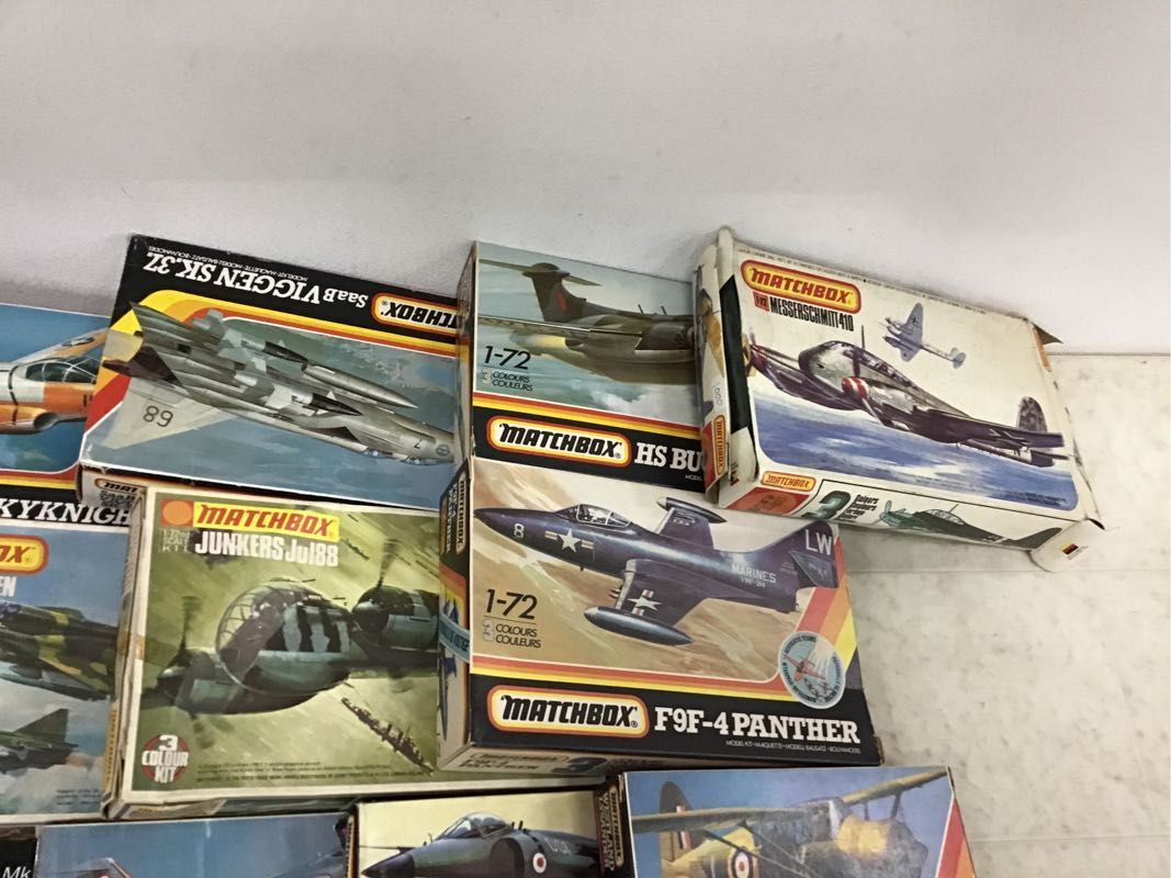 1円〜 同梱不可 ジャンク 1/72等 F9F-4 PANTHER、SEA HARRIER 他_画像2