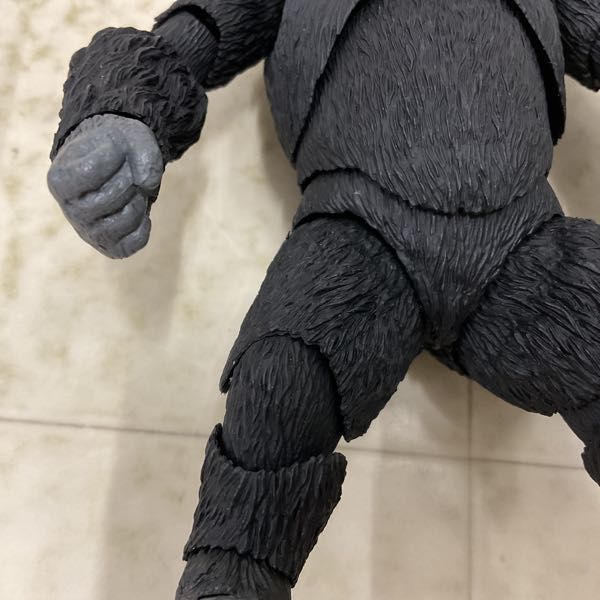 1円〜 S.H.MonsterArts キング・コング KING KONG The 8th Wonder of the World_画像4