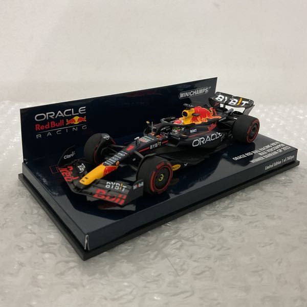 1円〜 ミニチャンプス 1/43 ORACLE RED BULL RACING RB19 MAX VERSTAPPEN Winner BAHRAIN GP 2023_画像2