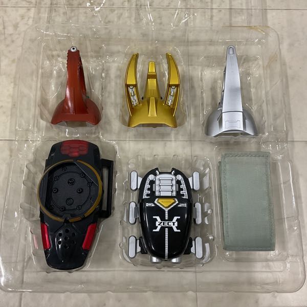 1円〜 バンダイ 仮面ライダーカブト 変身ブレス カブティックゼクター_画像2