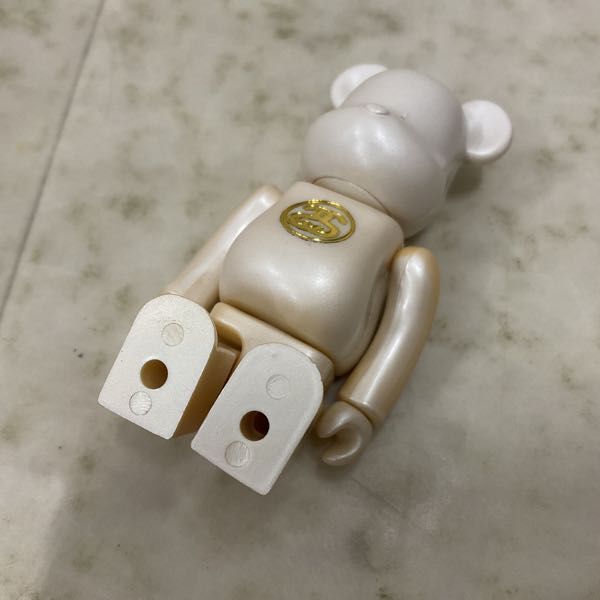 Yahoo!オークション - 1円〜 BE@RBRICK ベアブリック シリーズ6 Yahoo!オークション - 1円〜 BE@RBRICK ベアブリック シリーズ6
