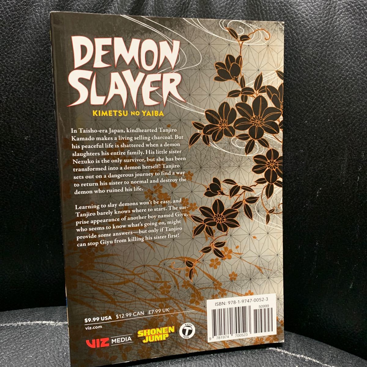 ■英語版 鬼滅の刃 1巻■DEMON SLAYER_画像2