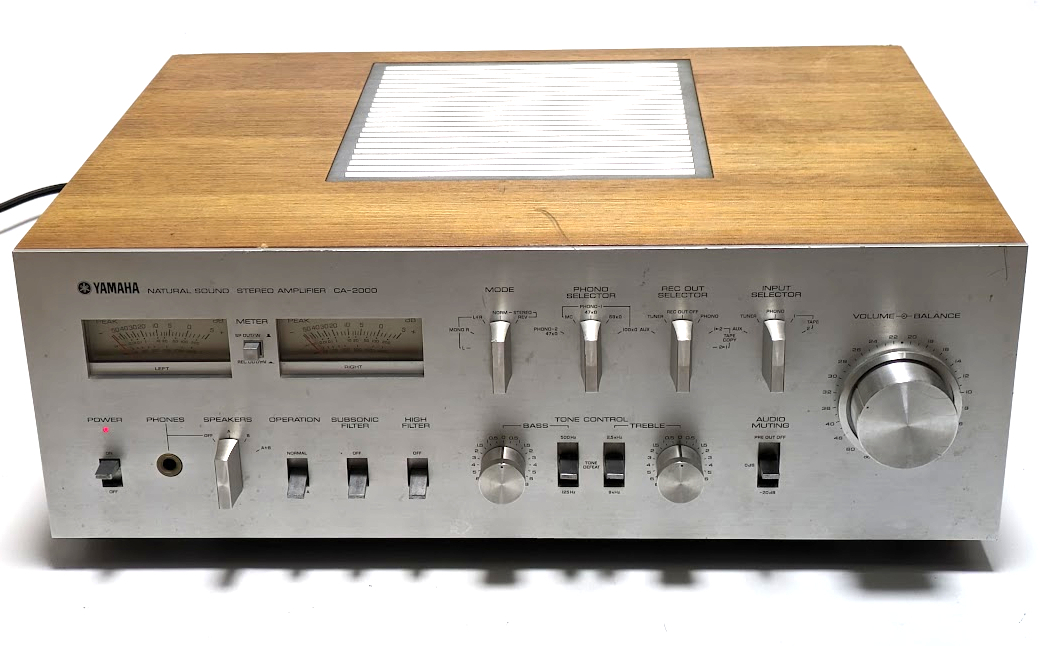 YAMAHA ヤマハ CA-2000 プリメインアンプ ステレオ NATURAL SOUND STEREO AMPLIFIER NS SERIESの画像1