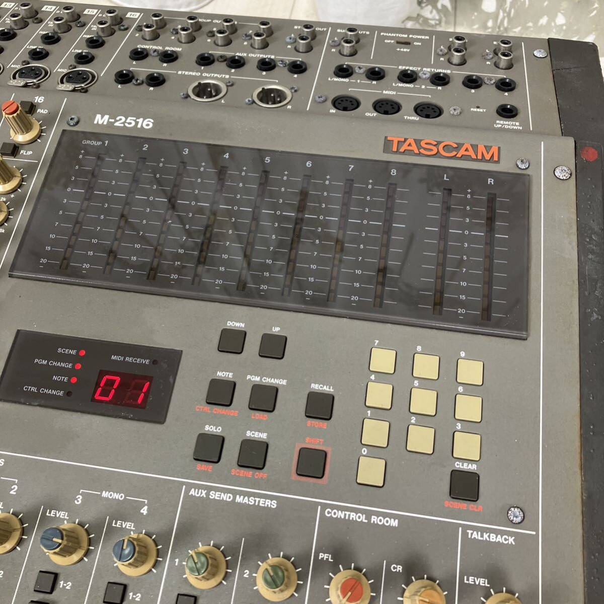 【ジャンク】TASCAM M-2516 アナログミキサー　16ch_画像2