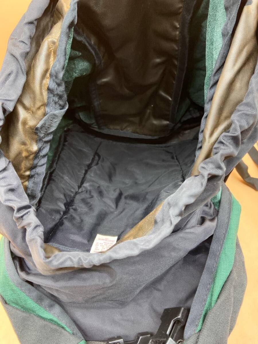 C107[ secondhand goods ]JANSPORT high King backpack USA inside side . scratch equipped 