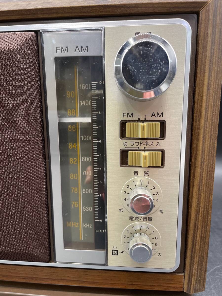 C311［通電確認済］SONY 卓上ラジオ ソニー ICF-9740 昭和レトロの画像5
