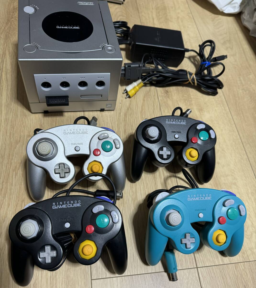 Yahoo!オークション - NGC ゲームキューブシルバー本体一式4P可 Yahoo!オークション - NGC ゲームキューブシルバー本体一式4P可