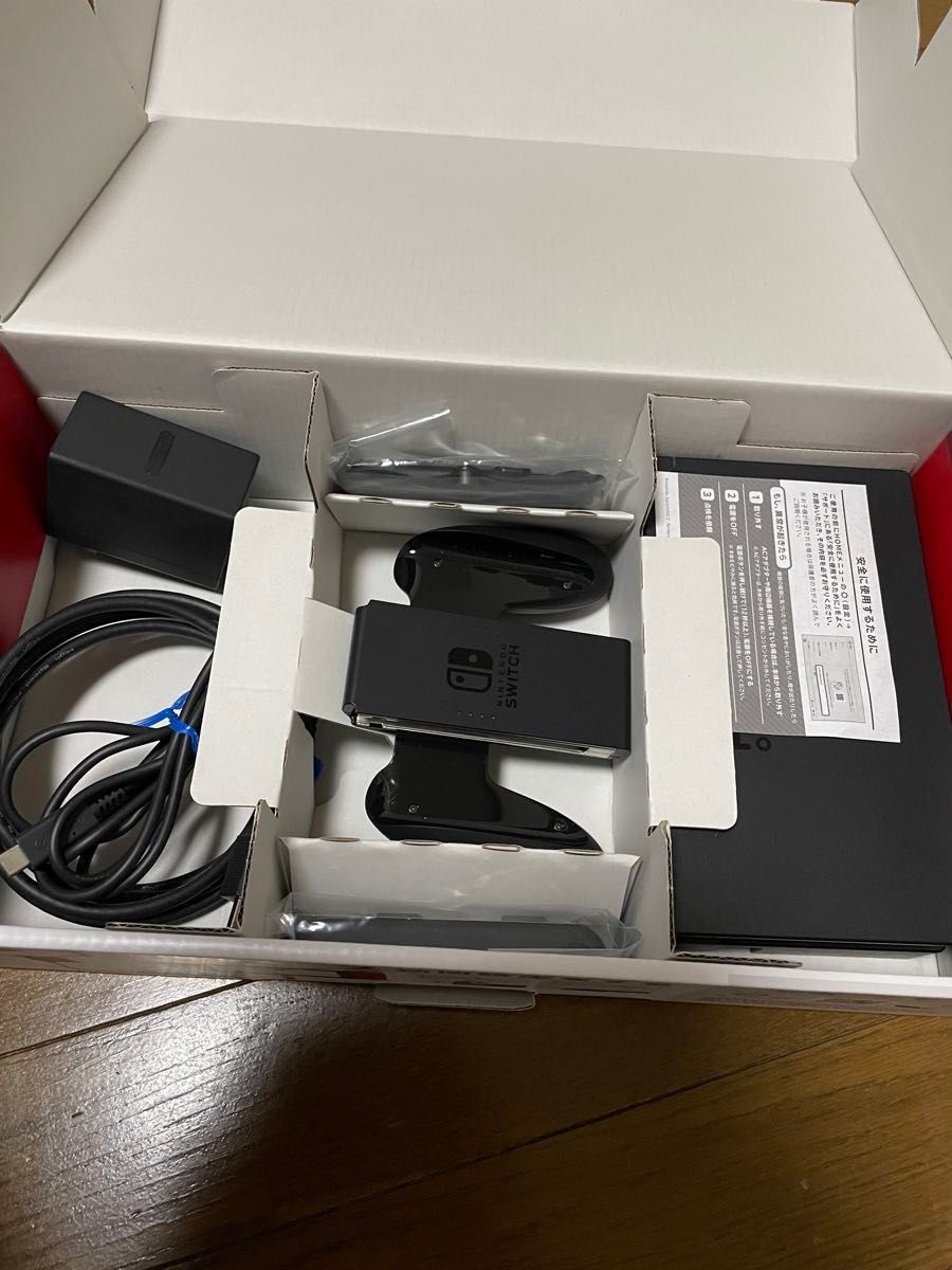 初期化済み ほぼ未使用 動作確認済み 】ニンテンドーSwitch 本体 初期化済み ほぼ未使用 動作確認済み 】ニンテンドーSwitch 本体