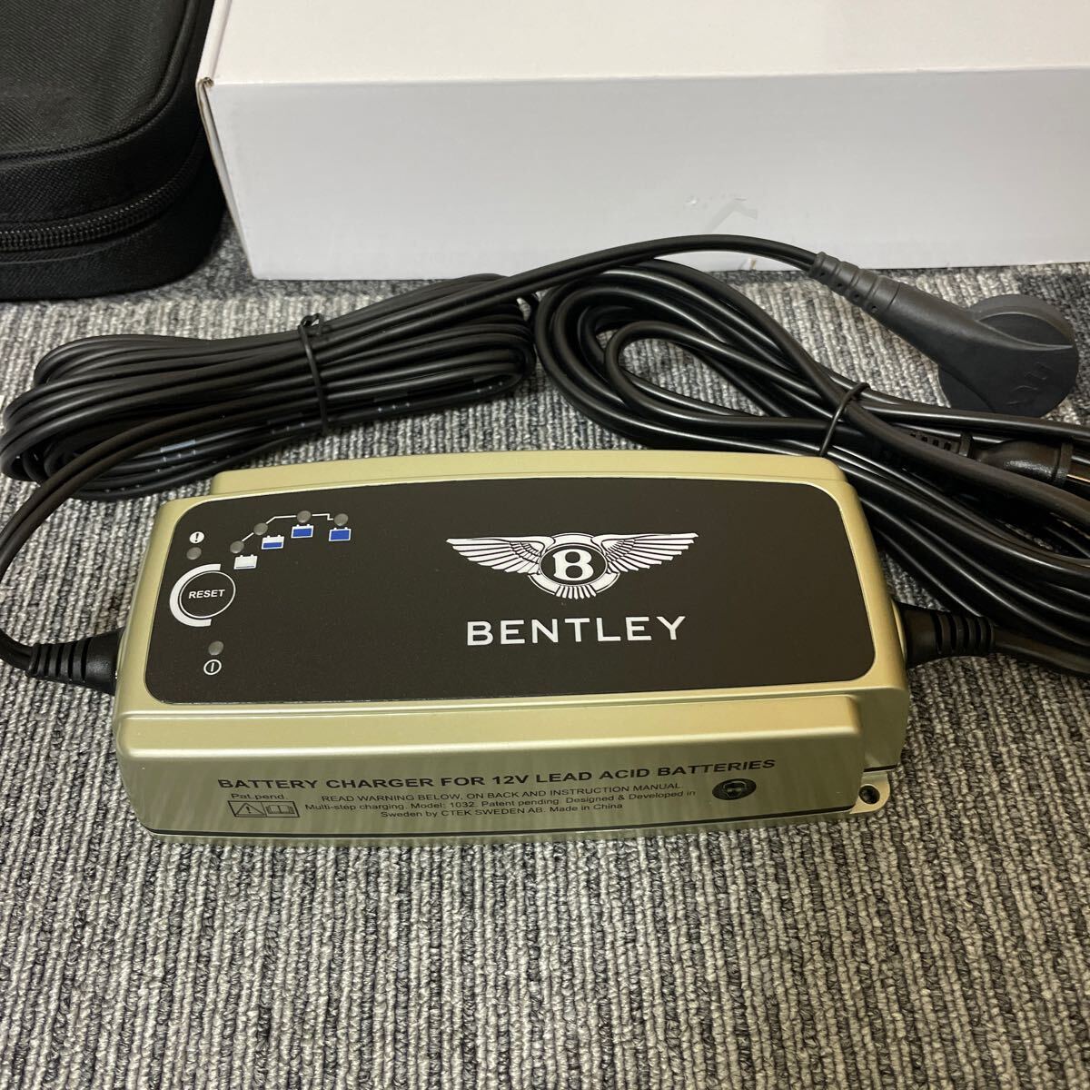  new goods unused Bentley Bentley battery charger CTEK JS7000 battery conditioner si- Tec charger Japan regular specification 