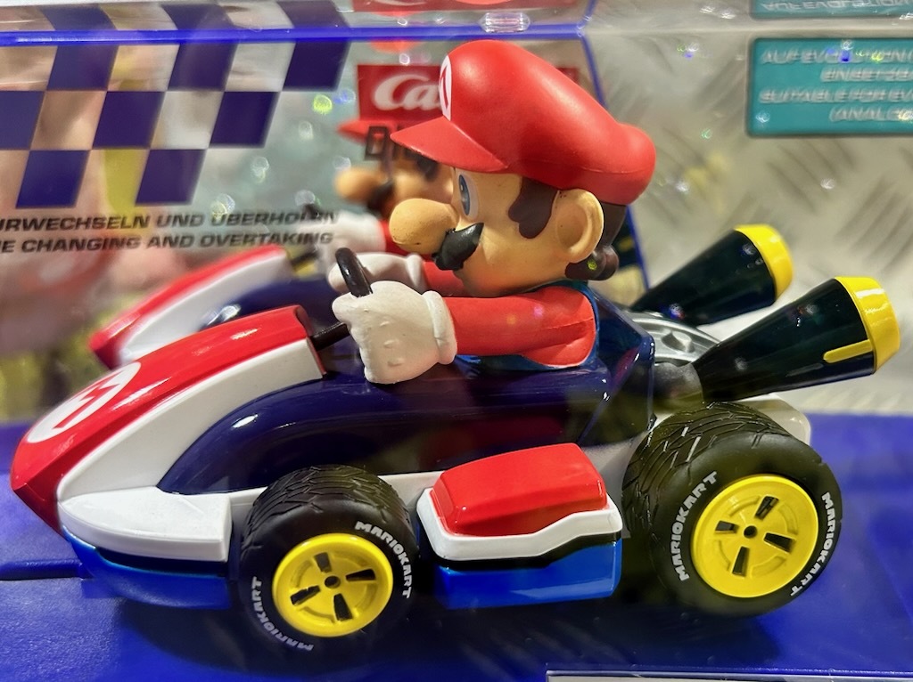 1/32 Carrera 20031060 Mario Kart - Mario スロットカー _画像3