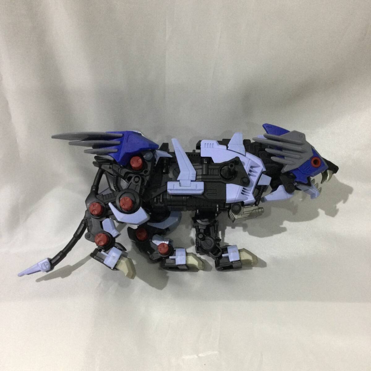 【希少 プラモデル】★TOMY トミー『ZOIDS ゾイド ライガーゼロ ライオン型』ヘリック共和国 組立済★　　LIGERZEROフェニックスRZ-071A687_画像4