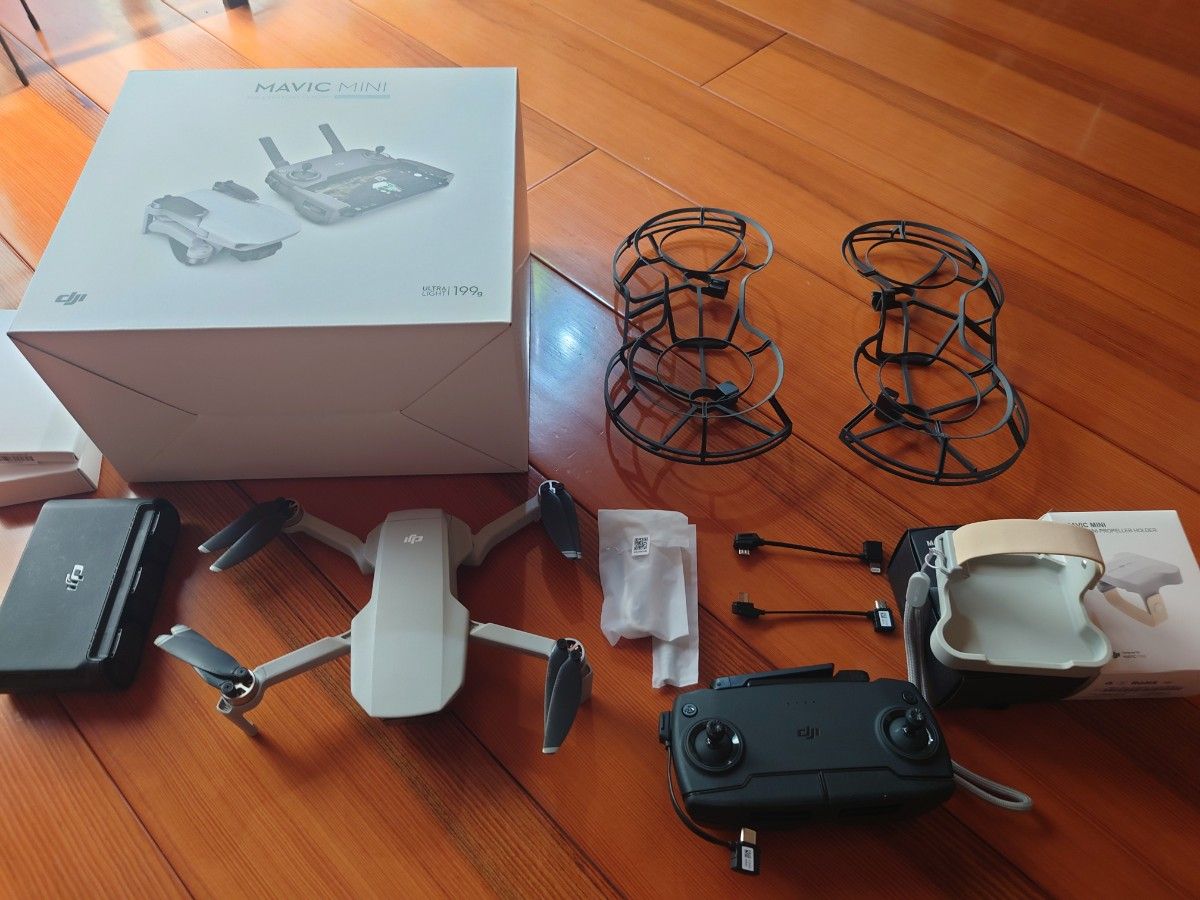 DJI マビックミニ ドローン コンボ Mavic Mini