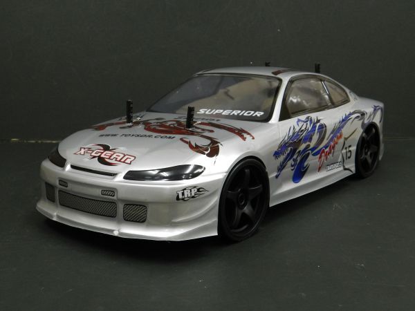 最新情報 ☆Li-ionバッテリー☆ 銀/青【ターボ機能付き・塗装済み完成品・フルセット】 タイプ シルビア S15 ドリフトラジコンカー 1/10 2.4GHz レーシングカー