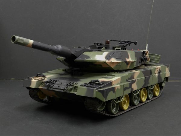 完璧 3809-1/2 2.4GHz HengLong 対戦可能】 赤外線バトルシステム付 【塗装済み完成品 1/24 A5 レオパルト2 ドイツ 戦車ラジコン 戦車、軍用車両
