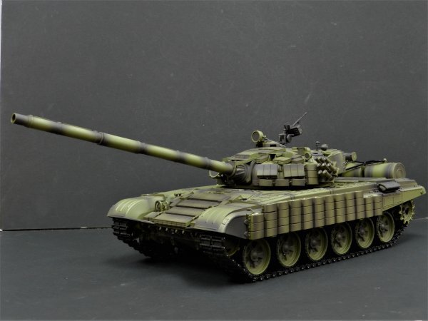 【在庫一掃】 Long 2.4GHz】Heng 【Ver.7.0・赤外線ユニット・BB弾発射・サウンド・発煙仕様 Ver.7.0 3939-1 MBT T-72 戦車ラジコン 1/16 2.4GHz 戦車、軍用車両