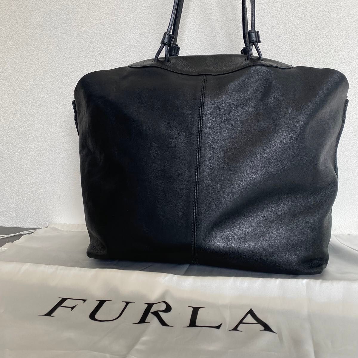 フルラ FURLA オールレザー 黒 ロゴ ハンドバッグ ポーチ シボ 美品 ショルダー ブラック 希少品  本革 トートバッグ