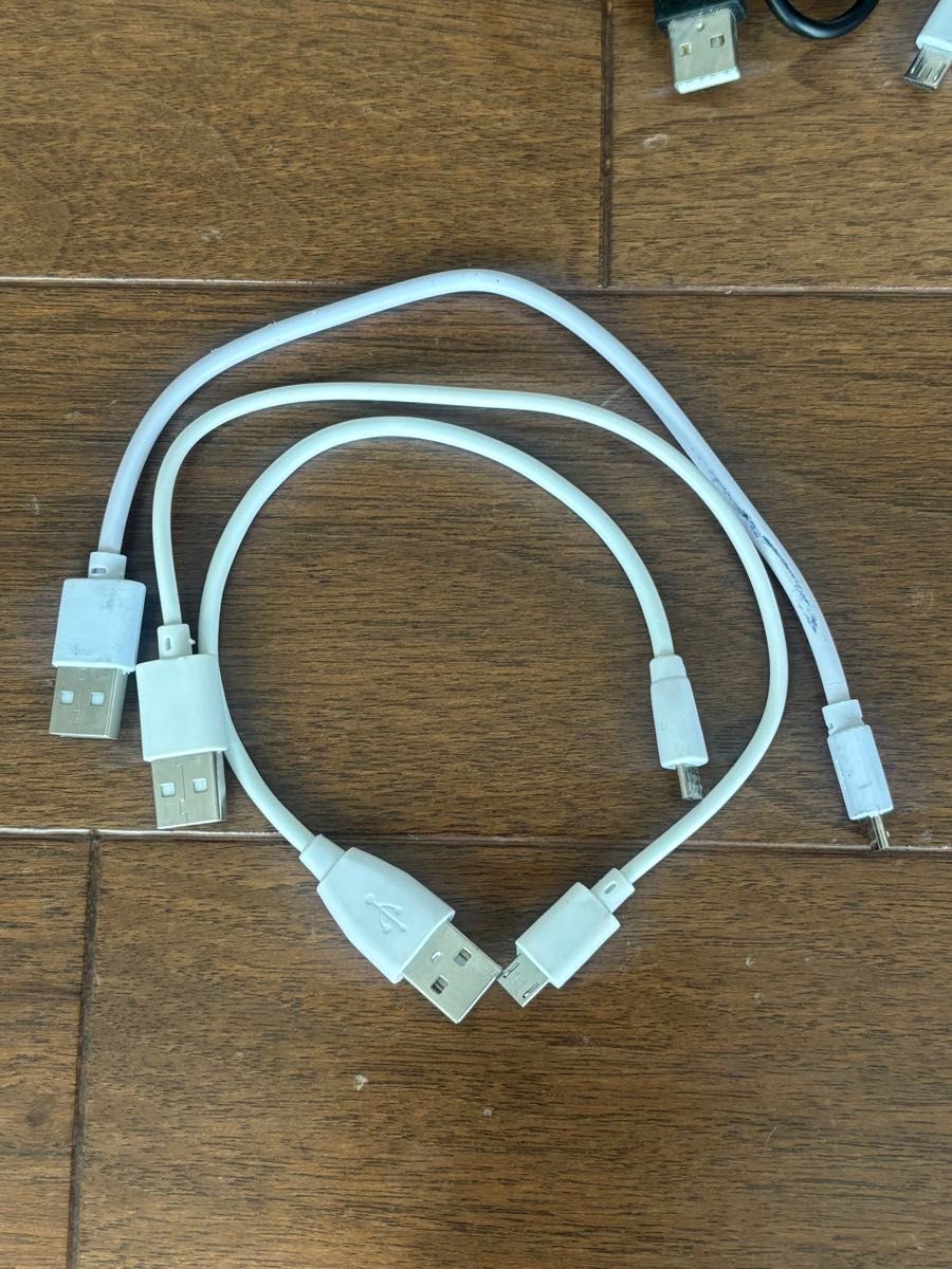 Apple 電源アダプター純正　USBケーブル10本Lightningケーブル４本　Micro USB Type-B（2.0）６本