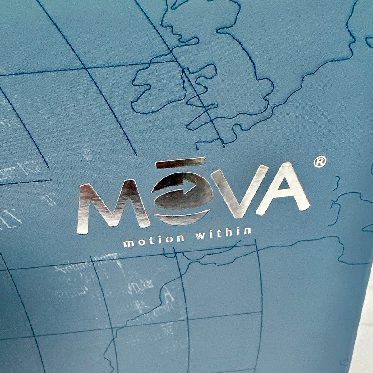MOVA　ムーバ　グローブ　電源なしで動く不思議な地球儀　回る地球儀　