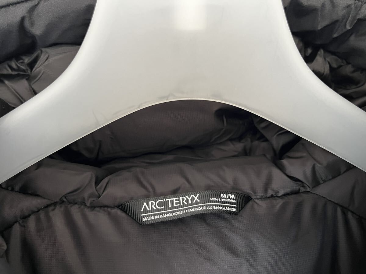 アークテリクス ARC‘TERYX ソリウムSVフーディメンズ ブラックMダウンジャケット