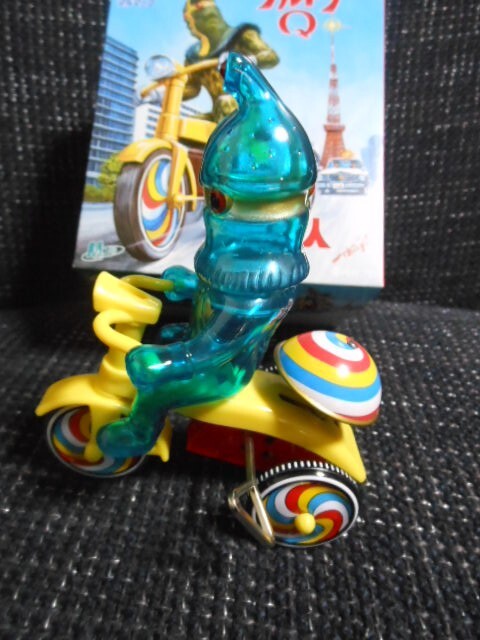 * sofvi M1 number special effects. DNAkem-ru person tricycle clear blue ( size approximately 14 centimeter )* Ultra Q Leo seven bruma.k Godzilla 