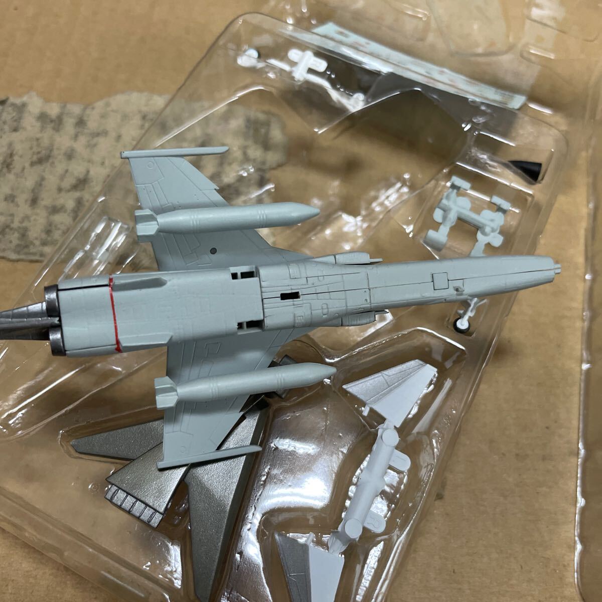 エフトイズ 1/144 T-2高等練習機　2機セット_画像3