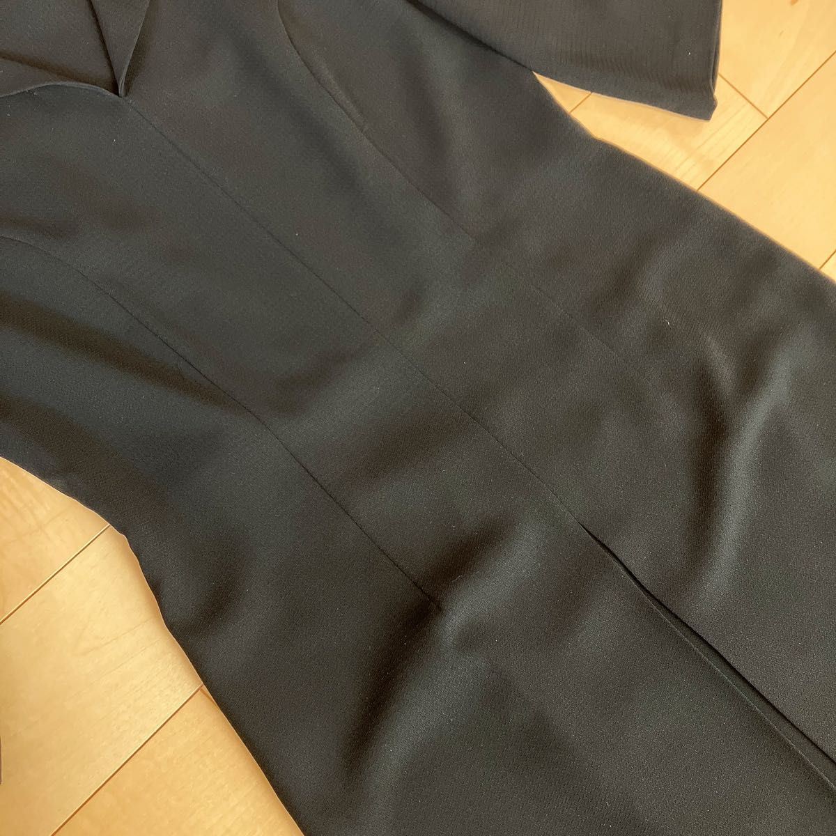 東京ソワール　ブラックフォーマルワンピース　11号Ｌサイズ　黒ブラック喪服礼服