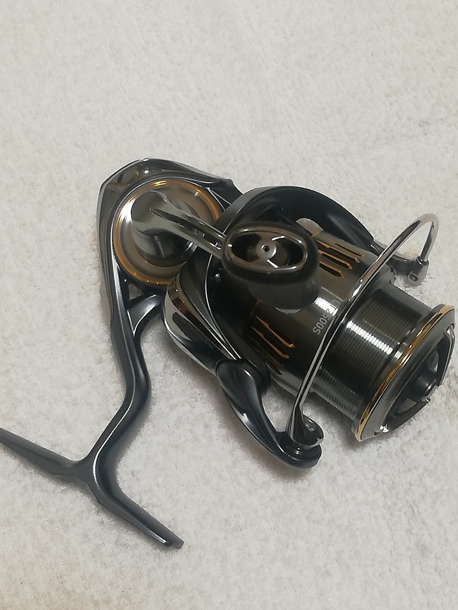 DAIWA ダイワ 23　エアリティ AIRITY　LT2500S エギング_画像3