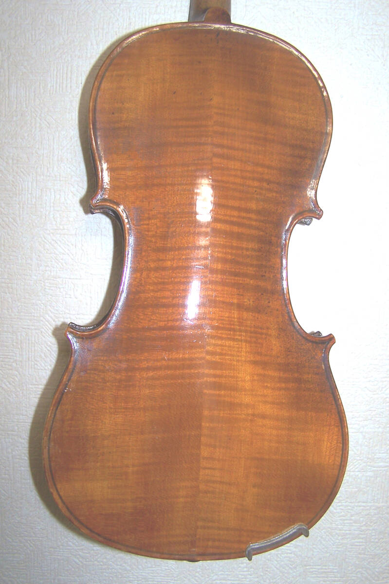 ちょっと大きめ Modern Violin n再出品_画像2