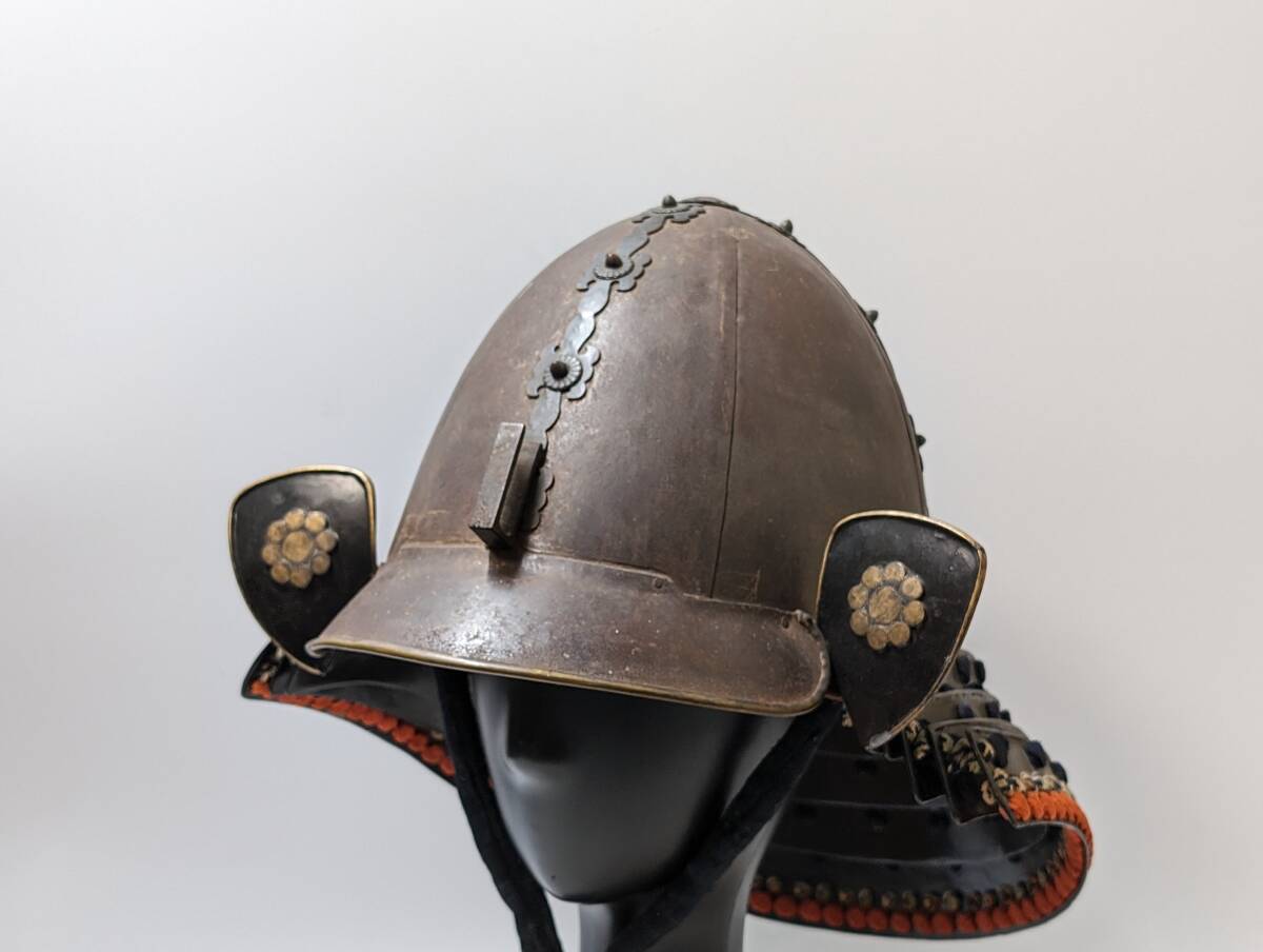  helmet decoration metal fittings peach shape type? armour armour armor 