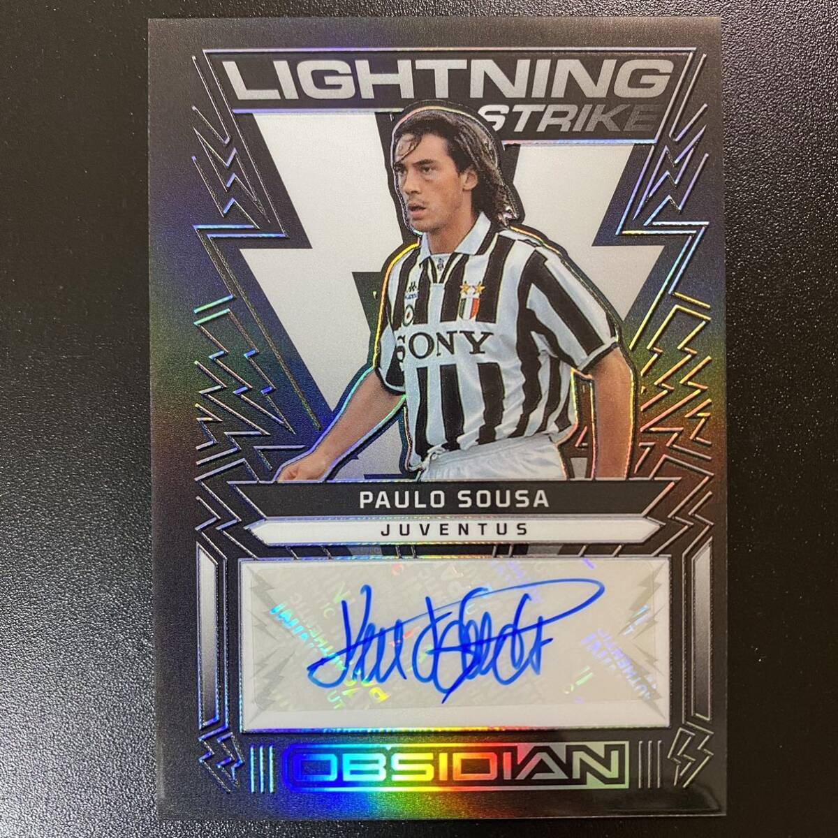 2022-23 Panini Obsidian Paulo Sousa Lightning Strike Auto /199 Juventus 直筆サインカード パウロ・ソウザ_画像1