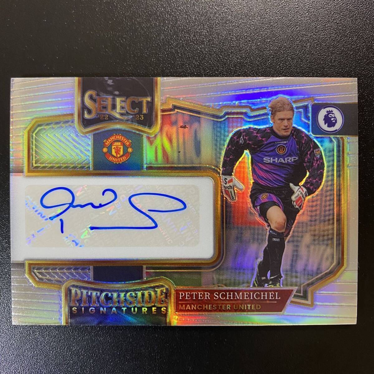 Peter Schmeichel Auto 2022-23 Panini Select Pitchside Signatures Manchester United 直筆サインカード ピーター・シュマイケル_画像1